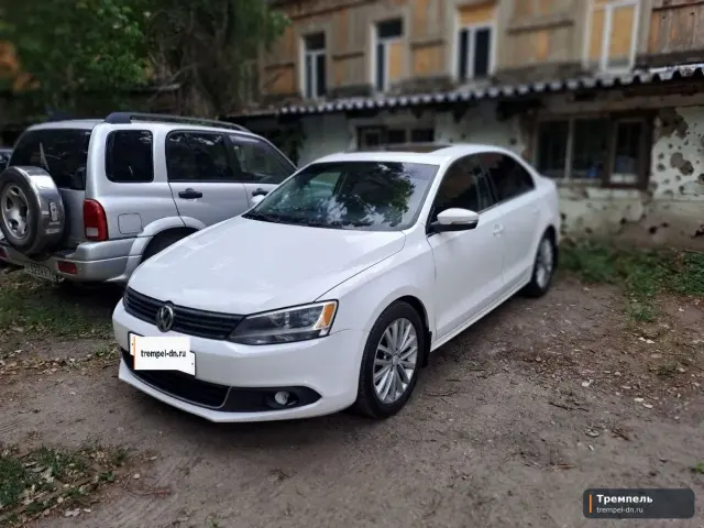Volkswagen Jetta VI