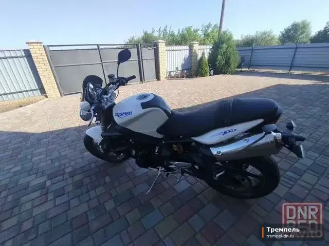 Продам Triumph street triple 675 куб. 2010 г.в