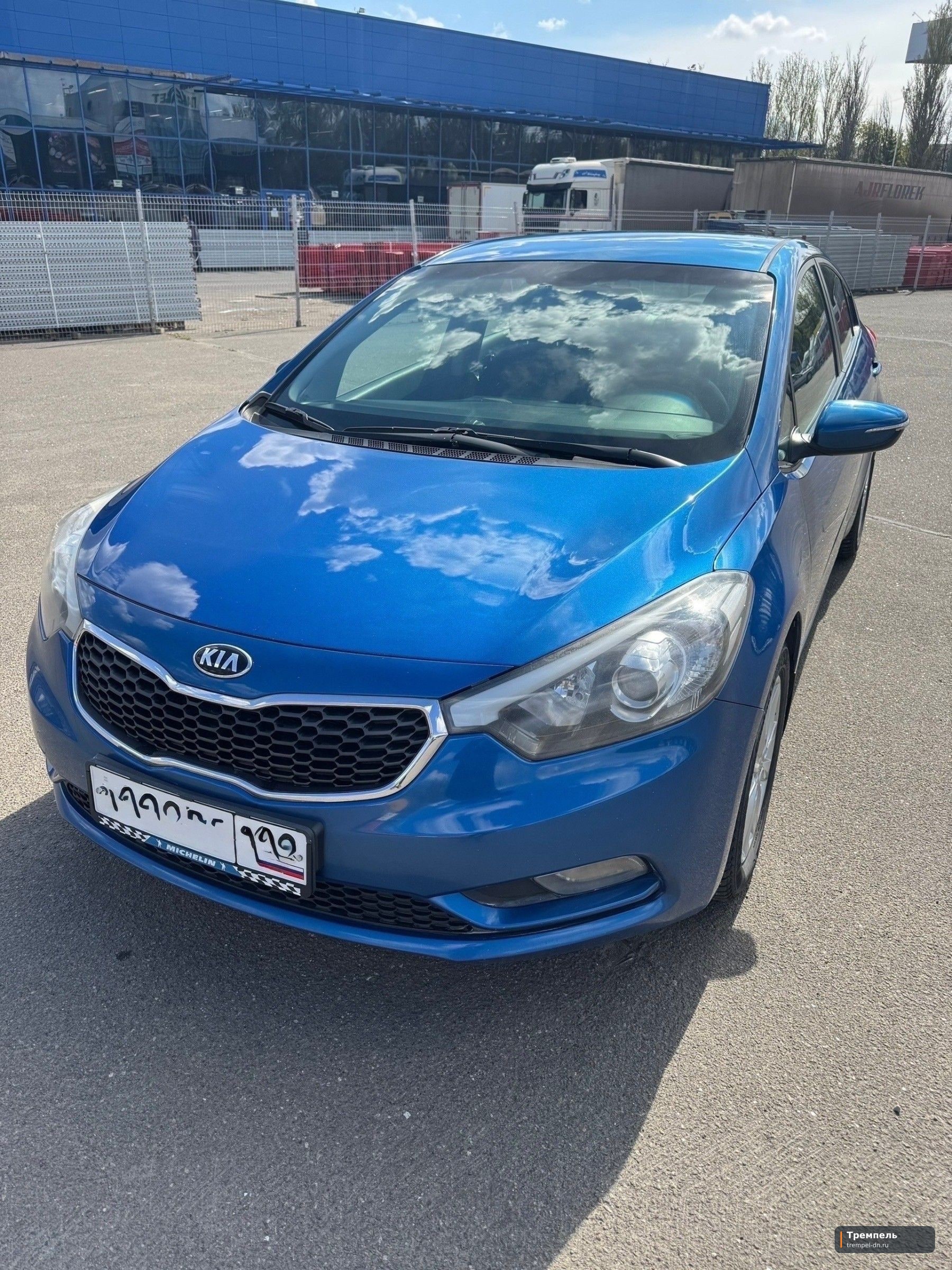 KIA CERATO