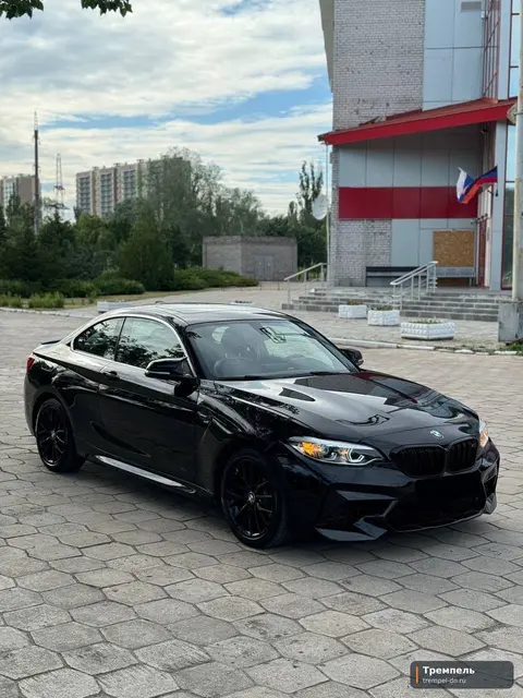 BMW 228i