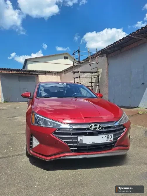 Hyundai elantra 2018 года
