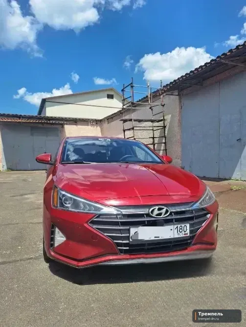 Hyundai elantra 2018 года
